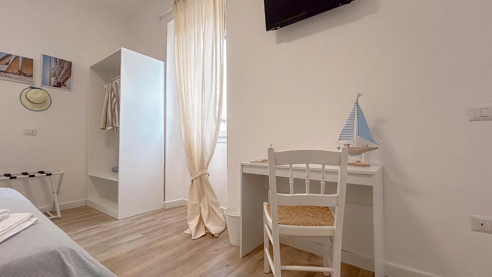 La Marina - Rooms In Stintino Gasthuis